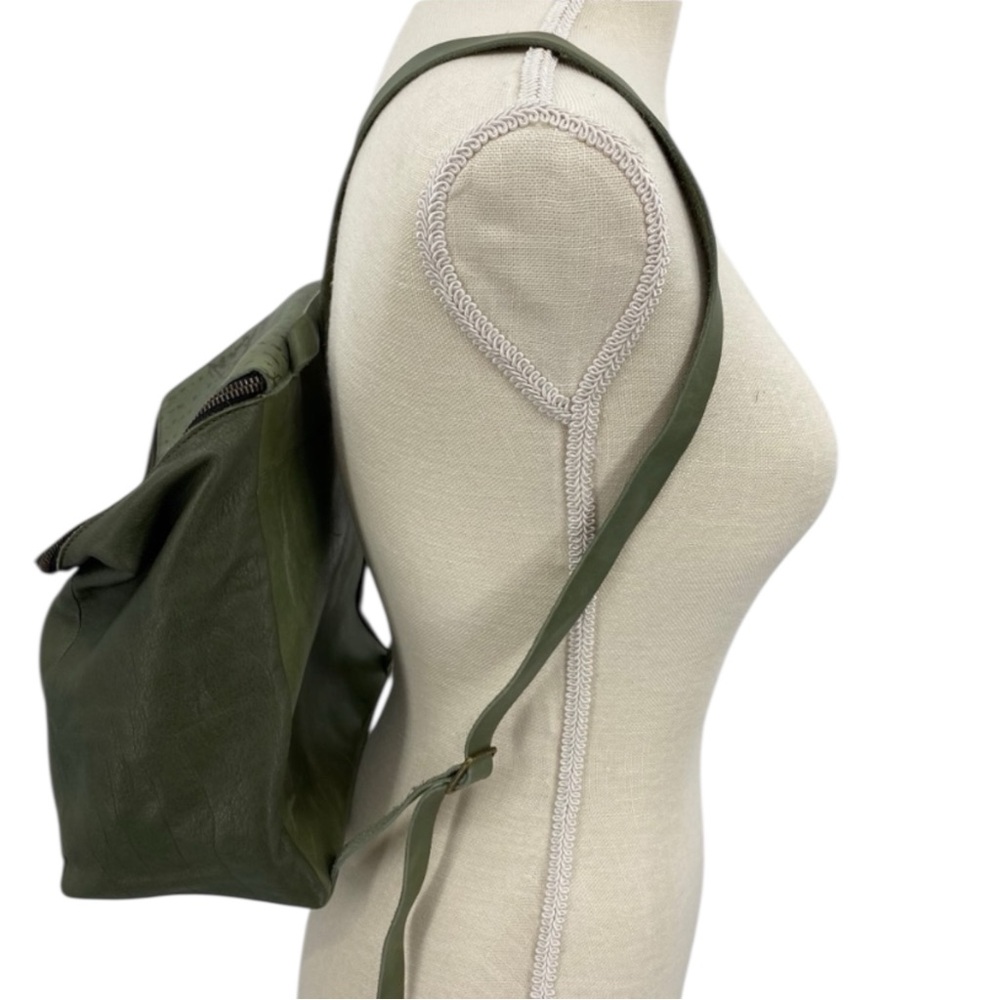šONA VILLIERšOlive HANDCRAFTED Leather Backpack - Picture 5 of 15